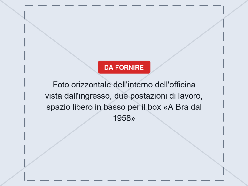 L'interno dell'officina GMC in viale Rimembranze a Bra