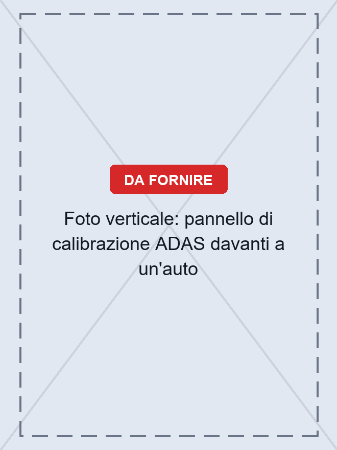 Pannello per la calibrazione ADAS davanti a un'auto in officina